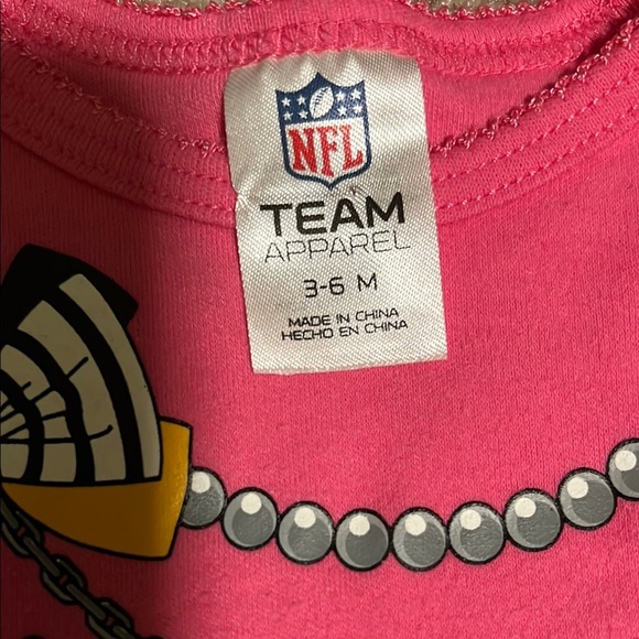 NFL Pittsburgh Steelers onesie - Picture 2 of 3